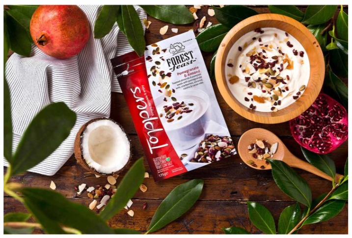 Forest Feast Pomegranate & Almond Topper, 450g